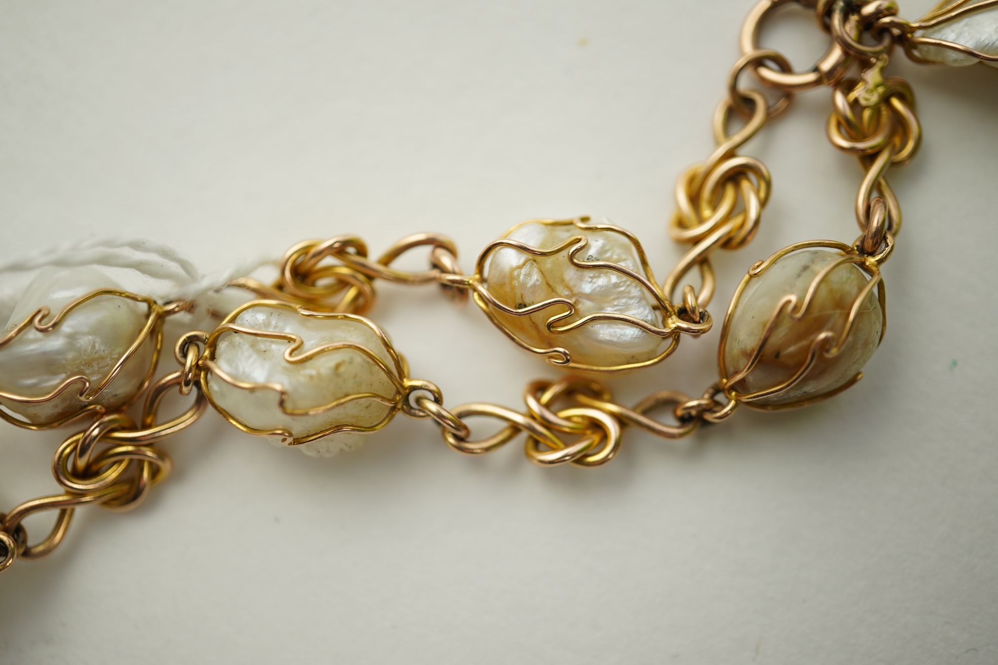 An unusual gold and pearl bracelet, early 20th century